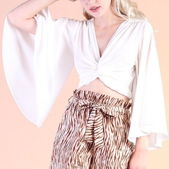 Mendocino Bell Sleeve Tie Top - Picture 3 of 4